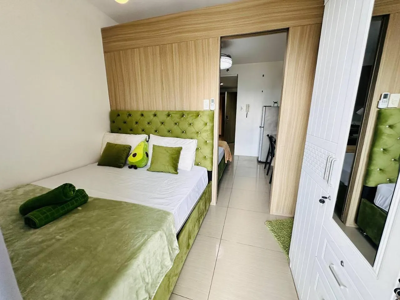 Aparthotel Avocado Room By Surestay Moa Manila