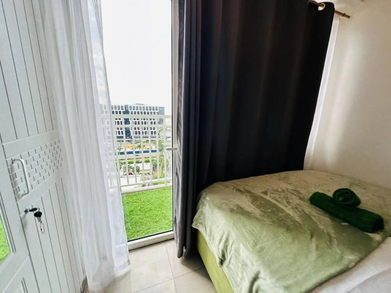 Avocado Room By Surestay Moa Manila 0*,  Philippines